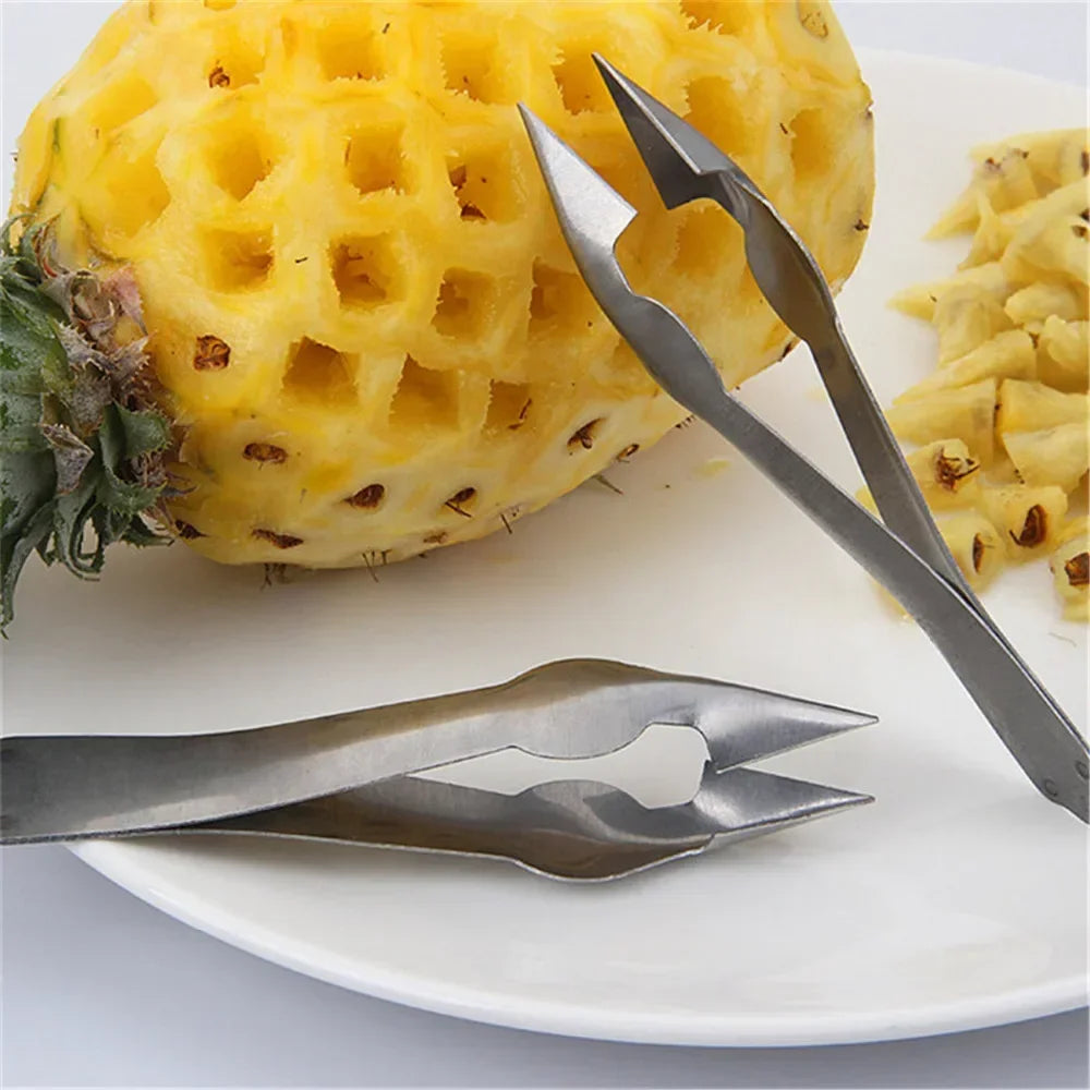 Introducing the Stainless Steel Pineapple Clip, a handy kitchen gadget that peels and slices your favorite fruit with ease. Double Cart provides Best products for your home in Boston, MA.