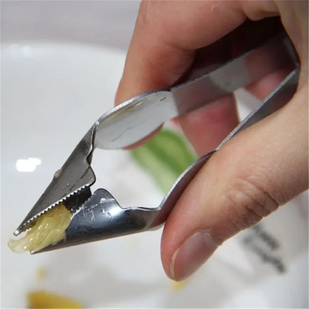 Introducing the Stainless Steel Pineapple Clip, a handy kitchen gadget that peels and slices your favorite fruit with ease. Double Cart provides Best products for your home in Charlotte, NC.